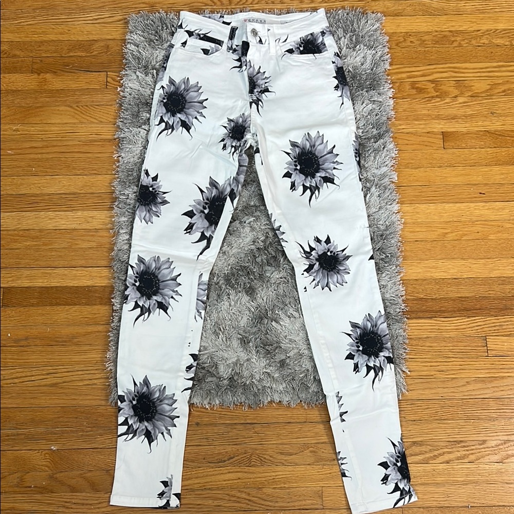 Vintage GUESS Sunflower White Jeans